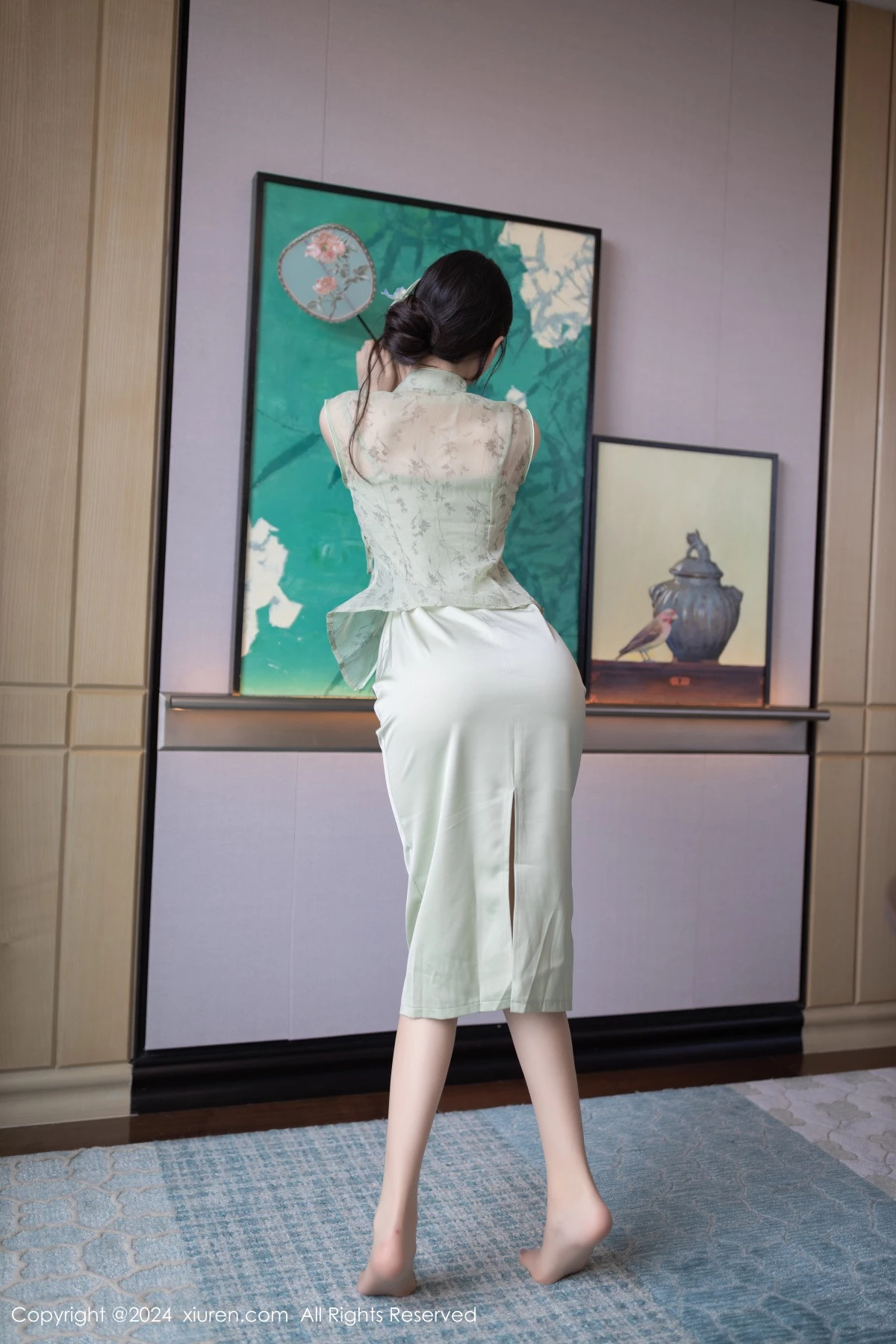 [XiuRen秀人网] 2024.09.06 No.9124 小逗逗 丝袜美腿 [81P] NO.9