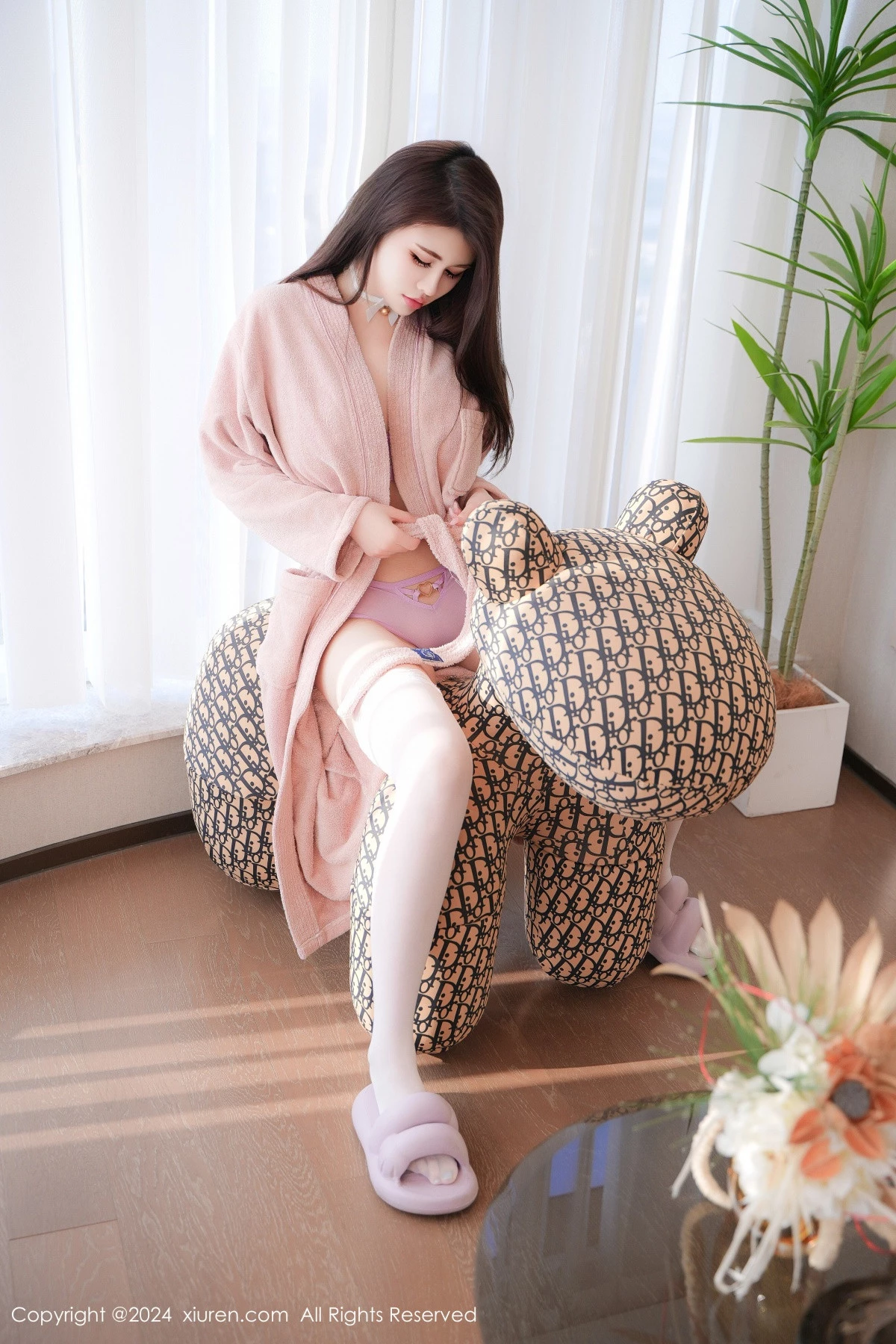 [XiuRen秀人网] 2024.09.09 No.9127 甜妮 丝袜美腿 [79+1P] NO.11