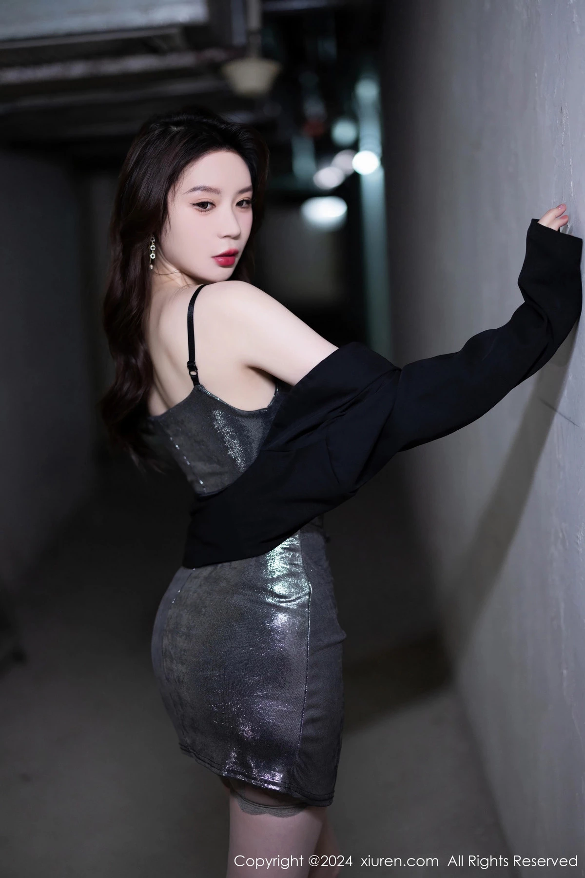 [XiuRen秀人网] 2024.09.10 No.9137 梦心玥 短裙美腿 [87+1P] NO.8