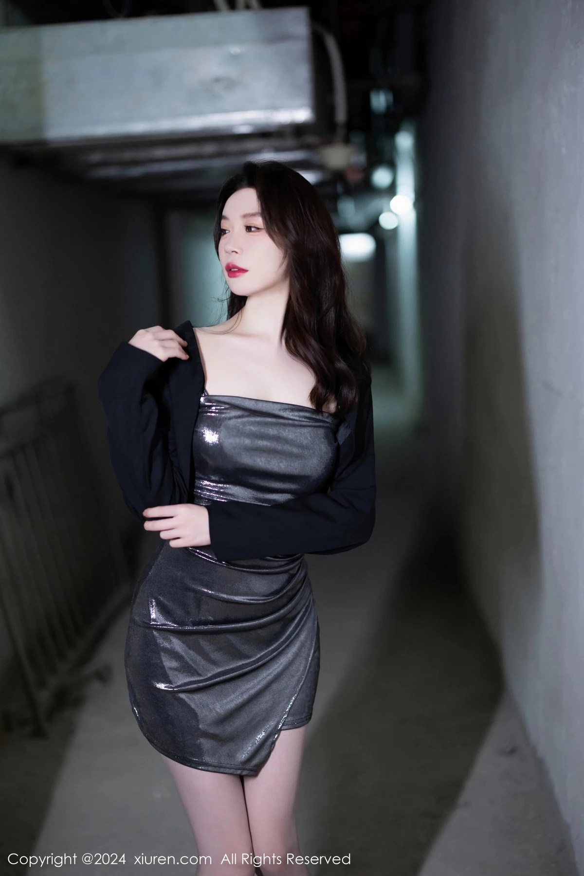 [XiuRen秀人网] 2024.09.10 No.9137 梦心玥 短裙美腿 [87+1P] NO.3