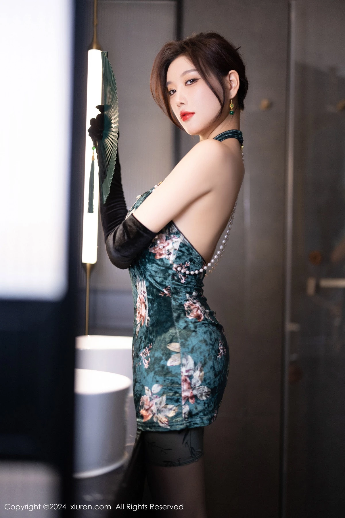 [XiuRen秀人网] 2024.09.14 No.9165 杨晨晨Yome 黑丝美腿 [83P] NO.3