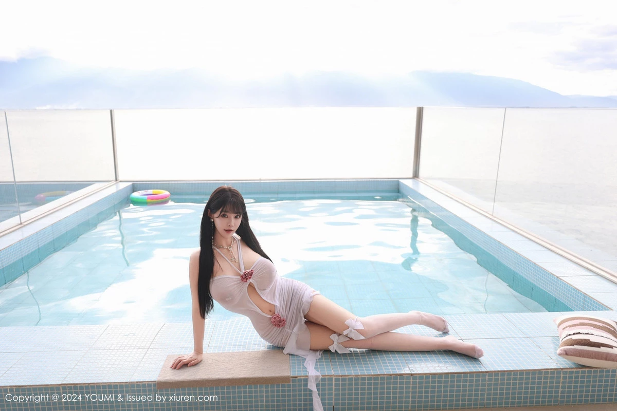 [YOUMI尤蜜荟] 2024.09.14 VOL.1097 心上可Flora 美臀性感 [56P] NO.7