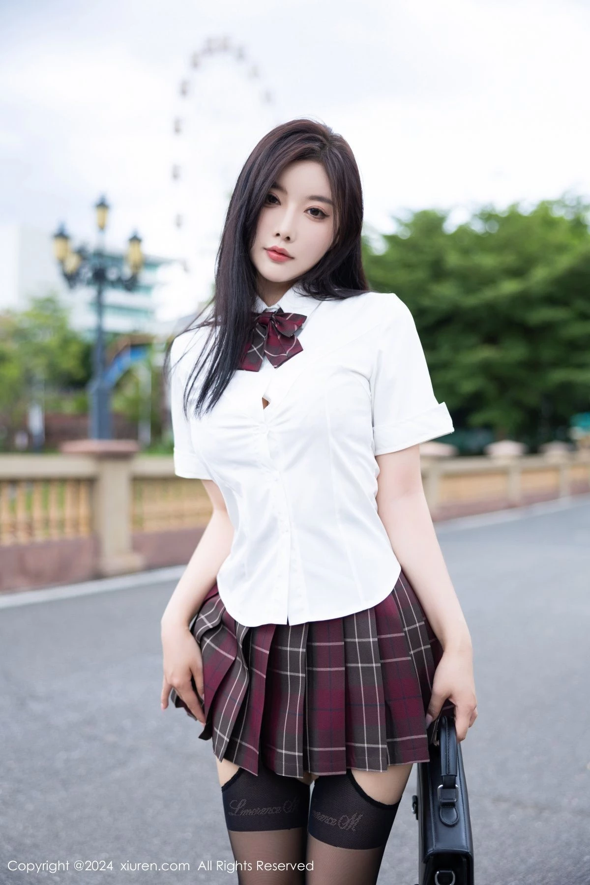 [XiuRen秀人网] 2024.08.23 No.9064 杨晨晨Yome 黑丝美腿 [101P] NO.9