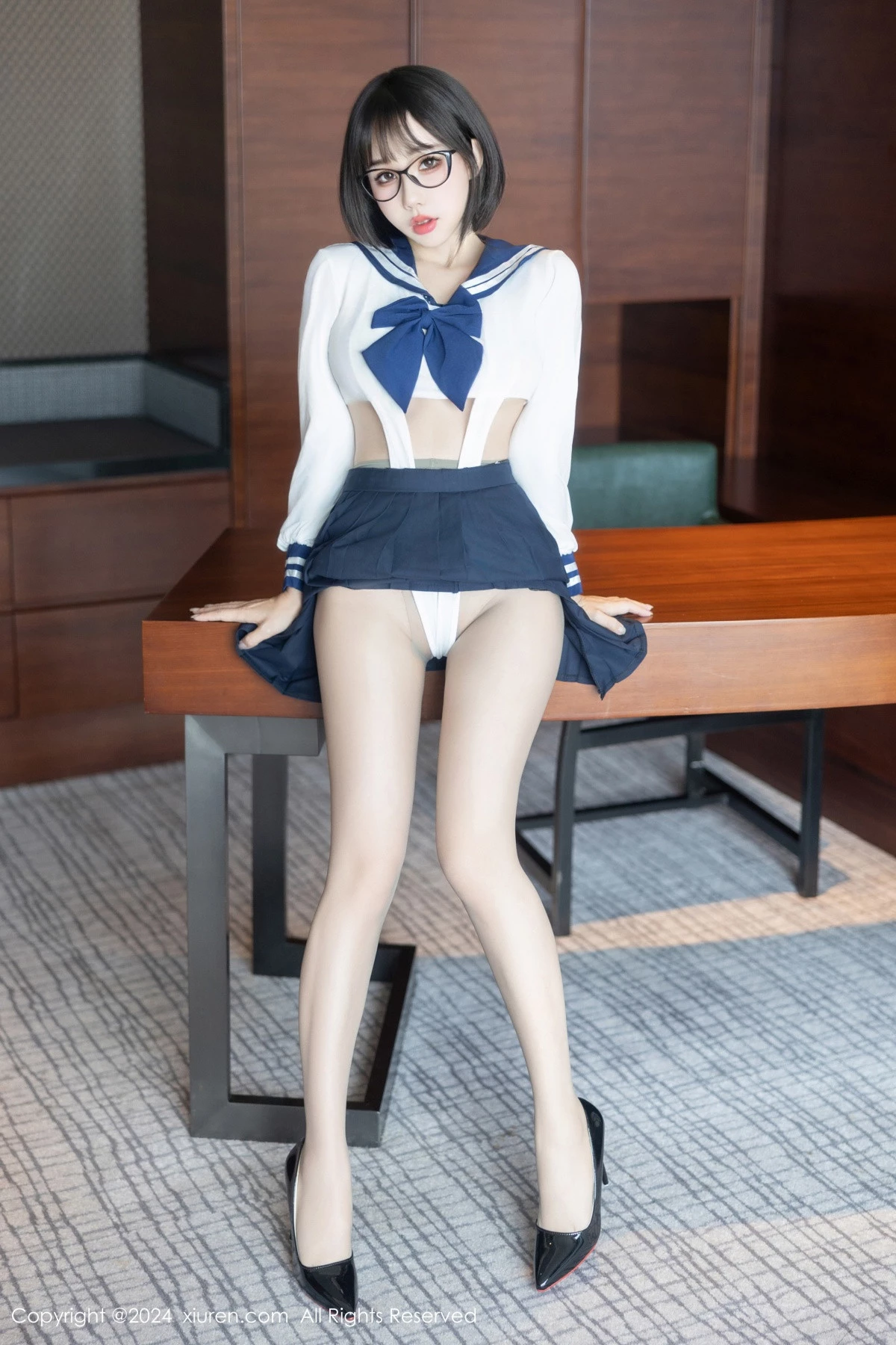 [XiuRen秀人网] 2024.08.26 No.9065 小蛮妖Yummy 黑丝美腿 [89P] NO.9