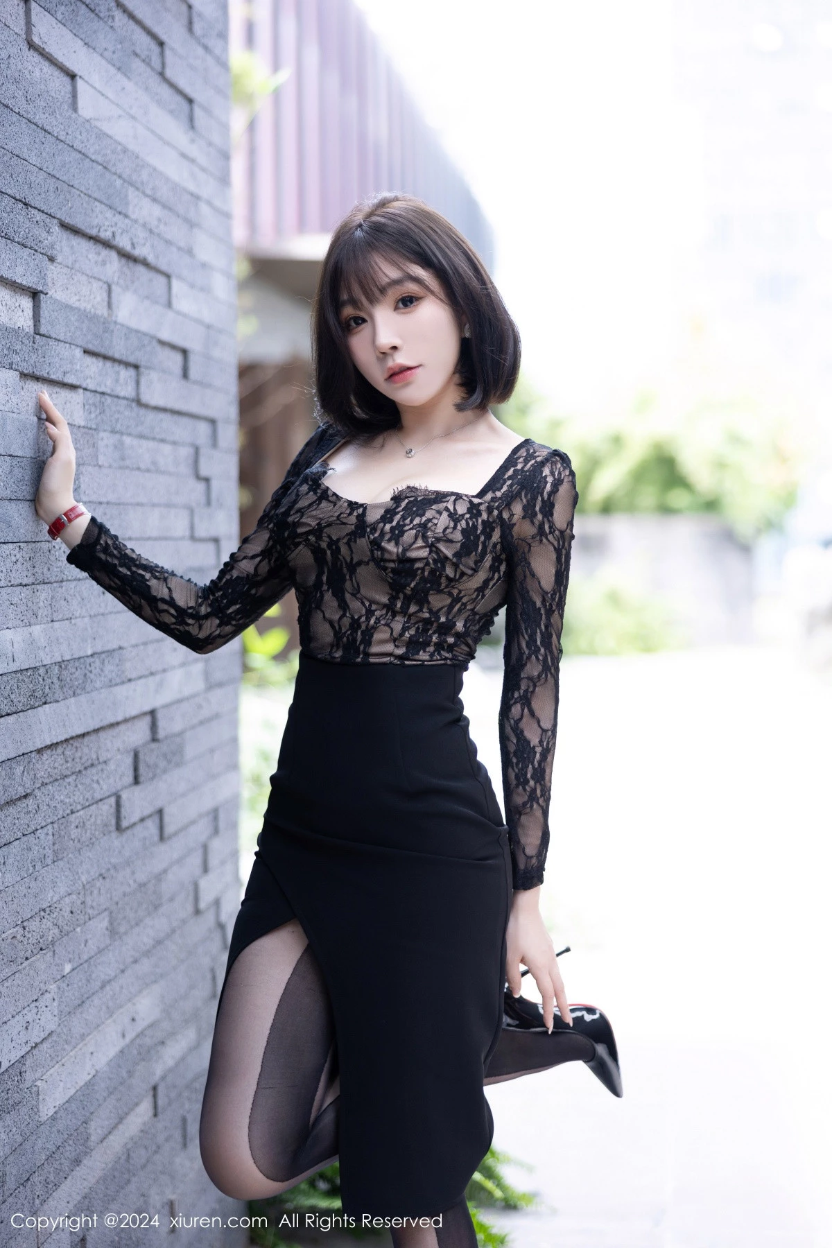 [XiuRen秀人网] 2024.10.09 No.9257 徐莉芝Booty 黑丝美腿 [94P] NO.12