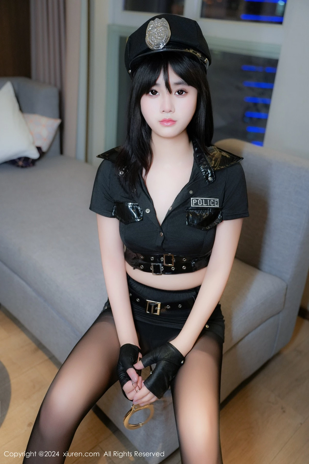 [XiuRen秀人网] 2024.10.09 No.9253 姚若兮vay 美腿黑丝 [52P] NO.11