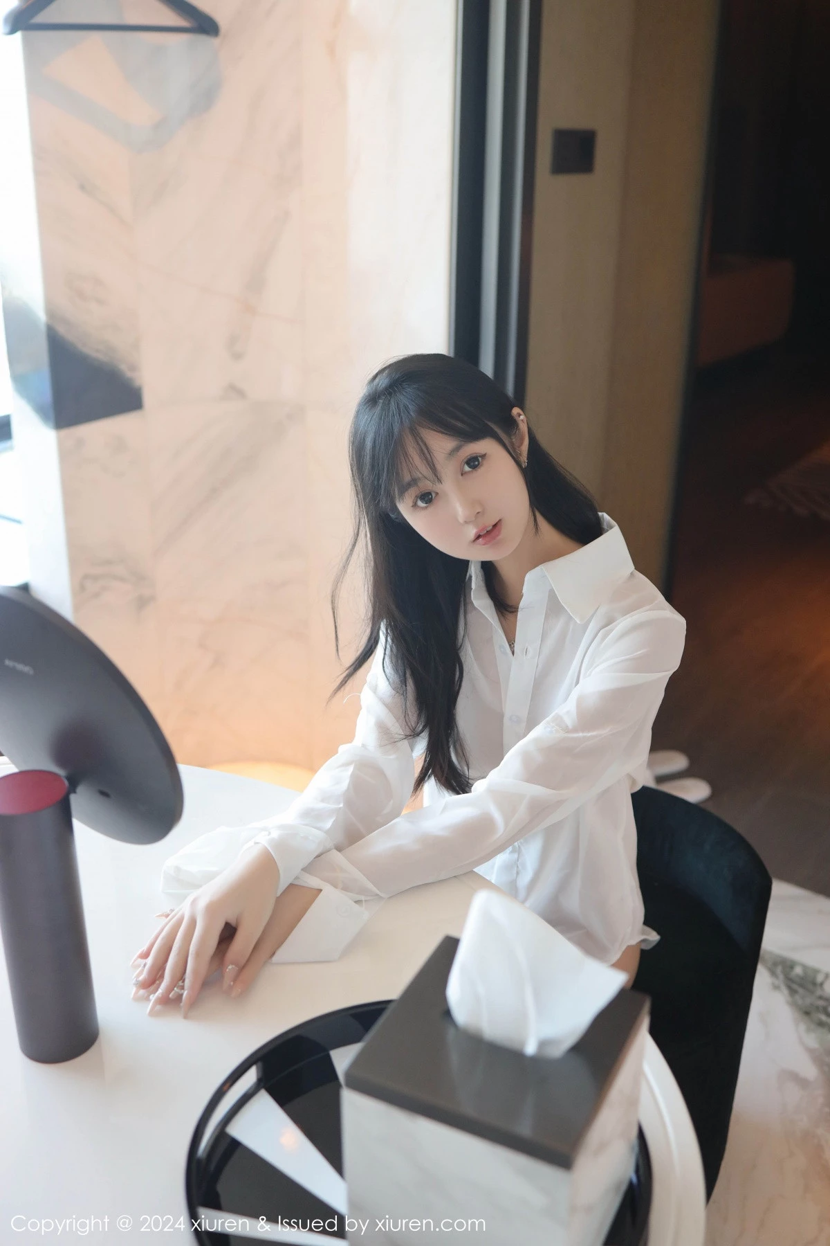 [XiuRen秀人网] 2024.10.09 No.9251 林好好 新人美腿 [67P] NO.1