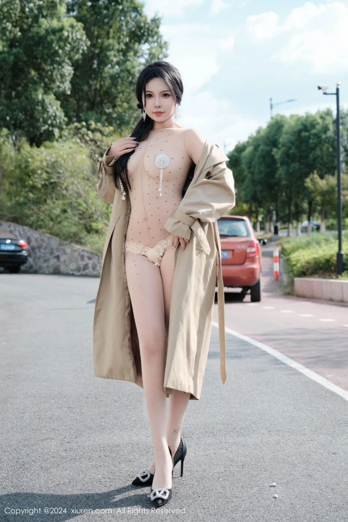 [XiuRen秀人网] 2024.10.10 No.9261 麦田 丝袜美腿 [50P] NO.10