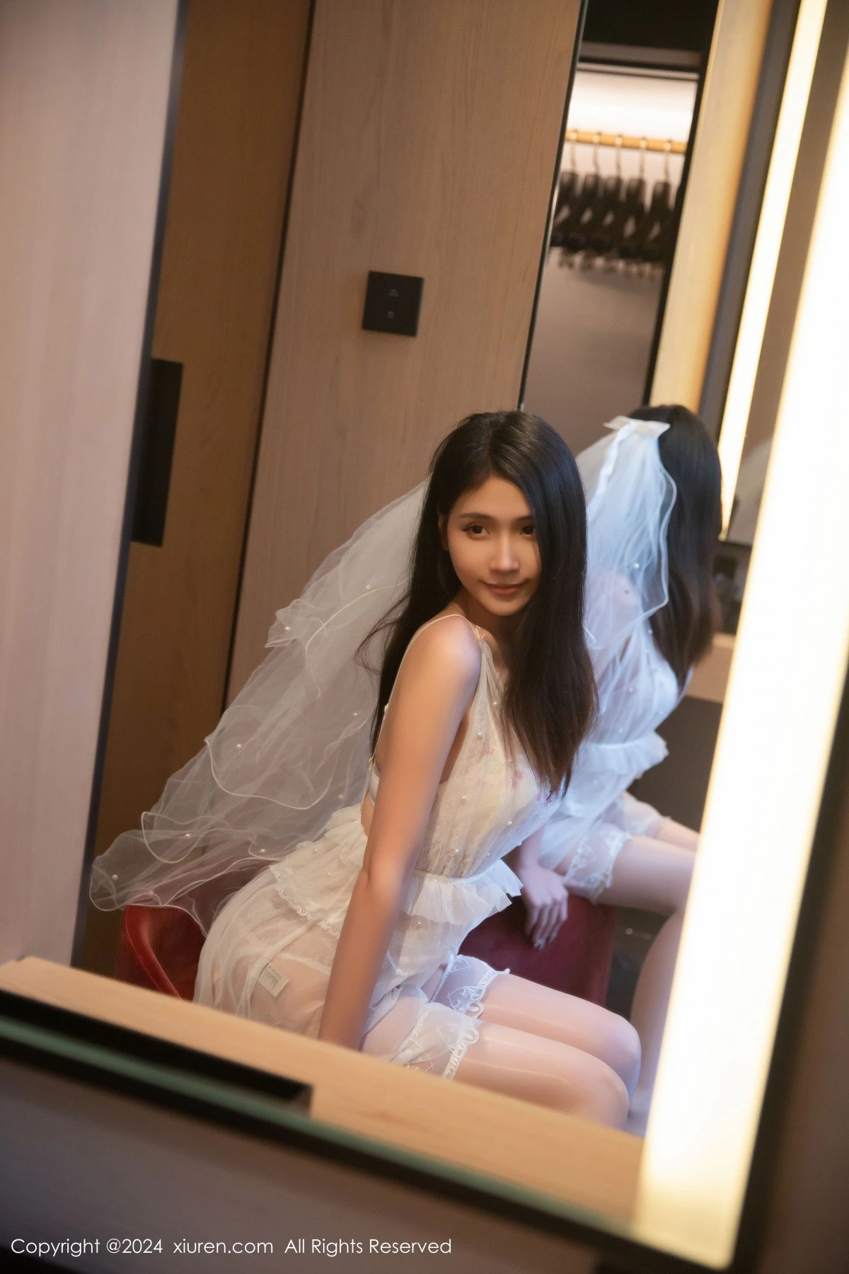 [XiuRen秀人网] 2024.10.12 No.9272 刘婷婷 丝袜美腿 [80P] NO.11