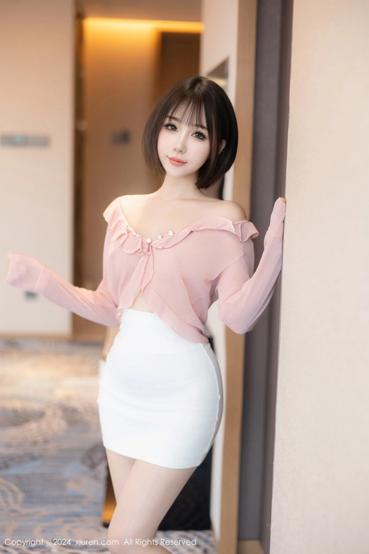 [XiuRen秀人网] 2024.10.12 No.9273 波巧酱 丝袜美腿 [79P] NO.3