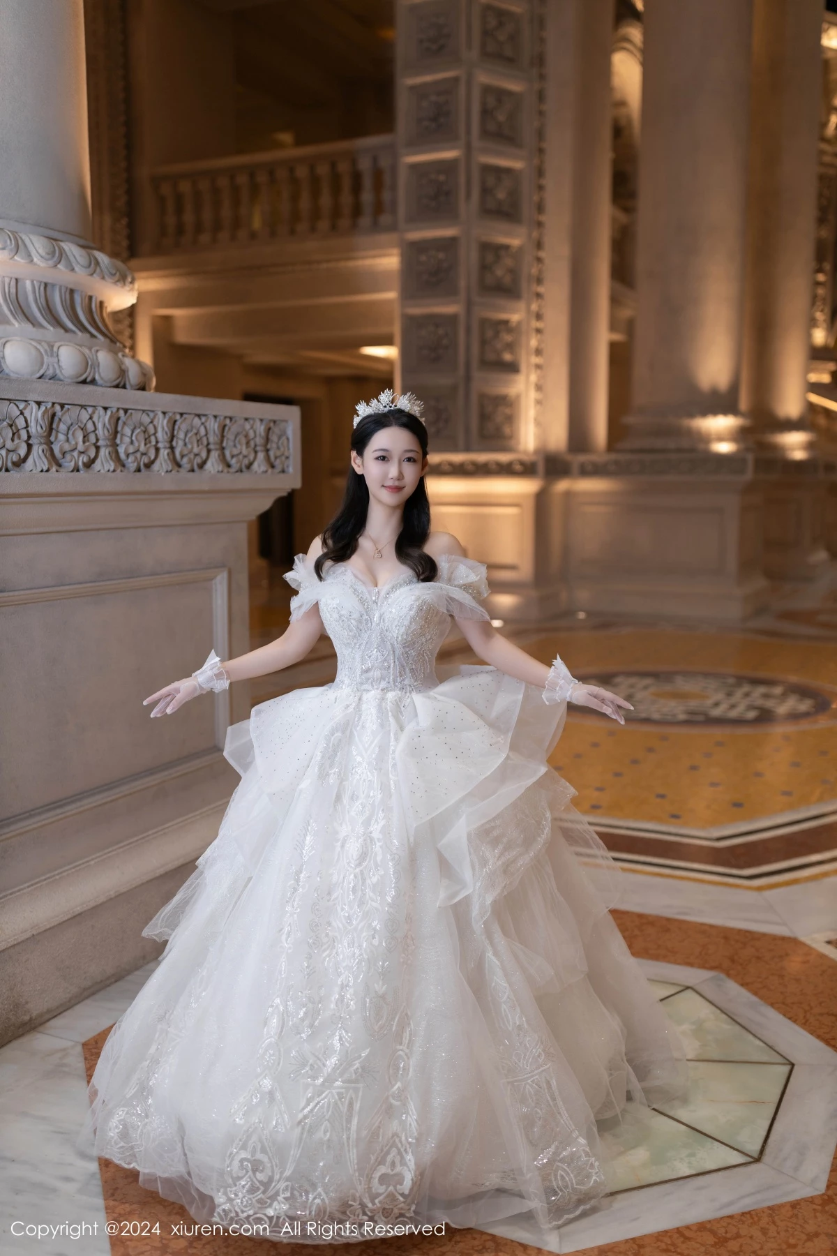 [XiuRen秀人网] 2024.10.14 No.9283 唐安琪 丝袜美腿 [86P] NO.1