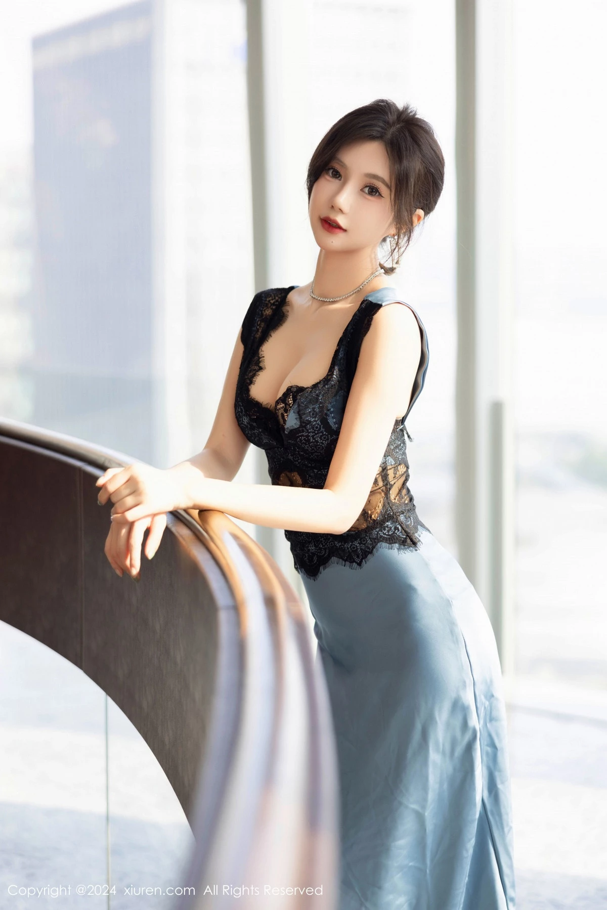 [XiuRen秀人网] 2024.10.18 No.9310 绮里嘉ula 丝袜美腿 [94P] NO.2