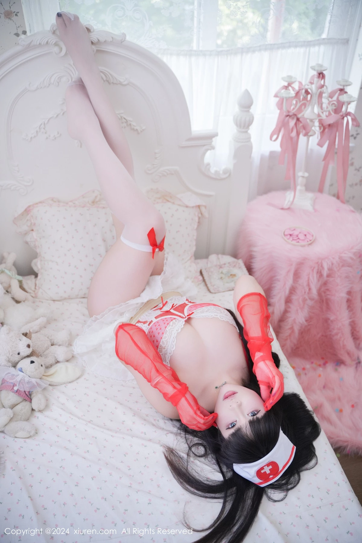 [XiuRen秀人网] 2024.09.19 No.9177 mini米妮 丝袜美臀 [80P] NO.9