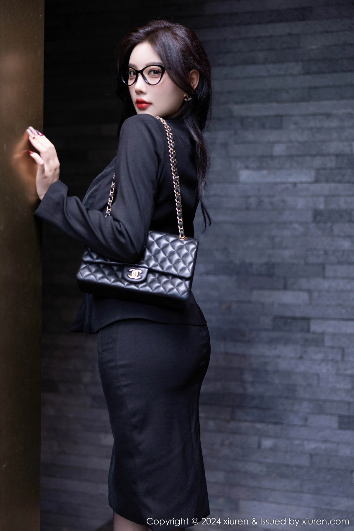 [XiuRen秀人网] 2024.09.20 No.9190 杨晨晨Yome 黑丝美腿 [80P] NO.4