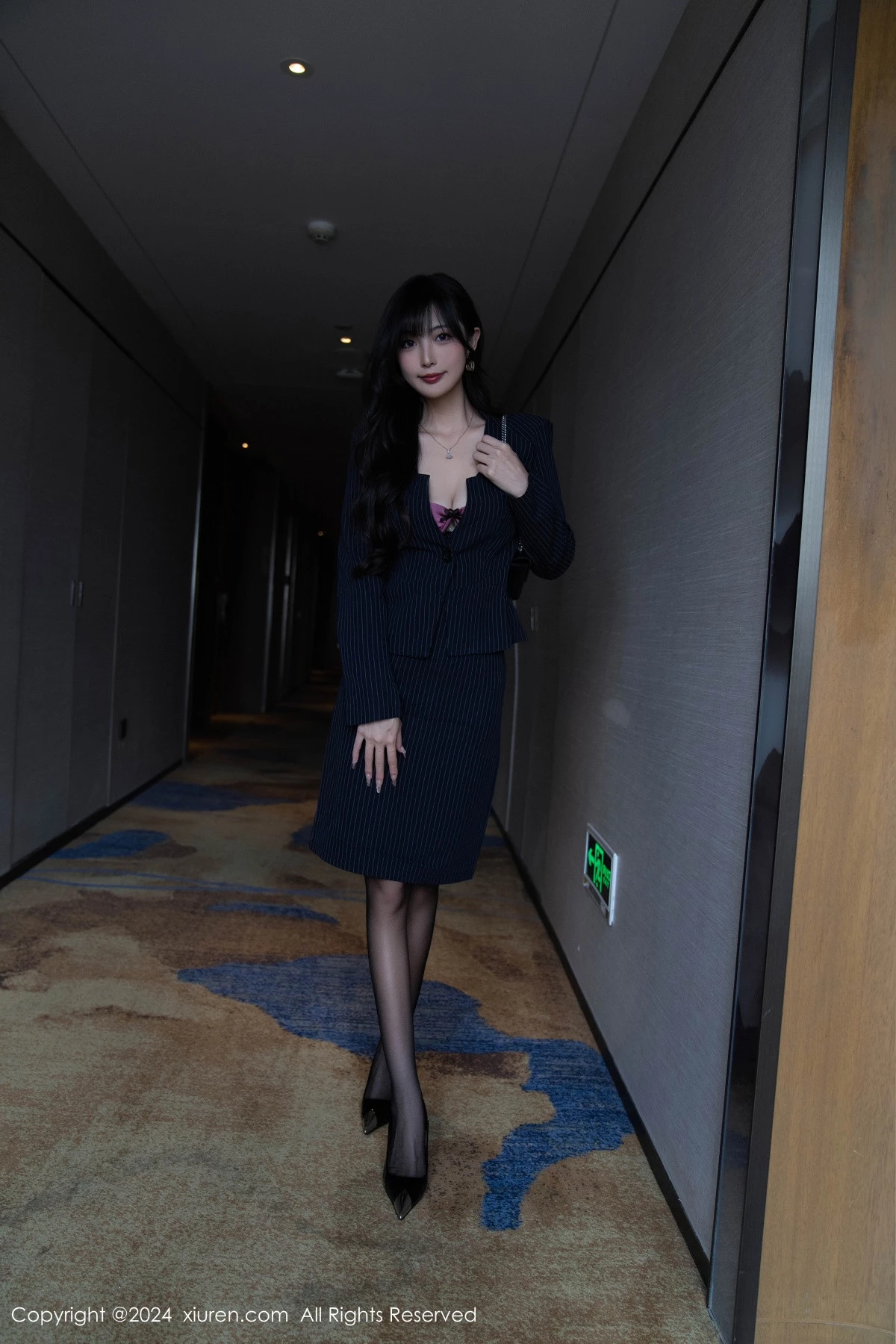 [XiuRen秀人网] 2024.09.20 No.9186 林星阑 黑丝美腿 [90P] NO.9