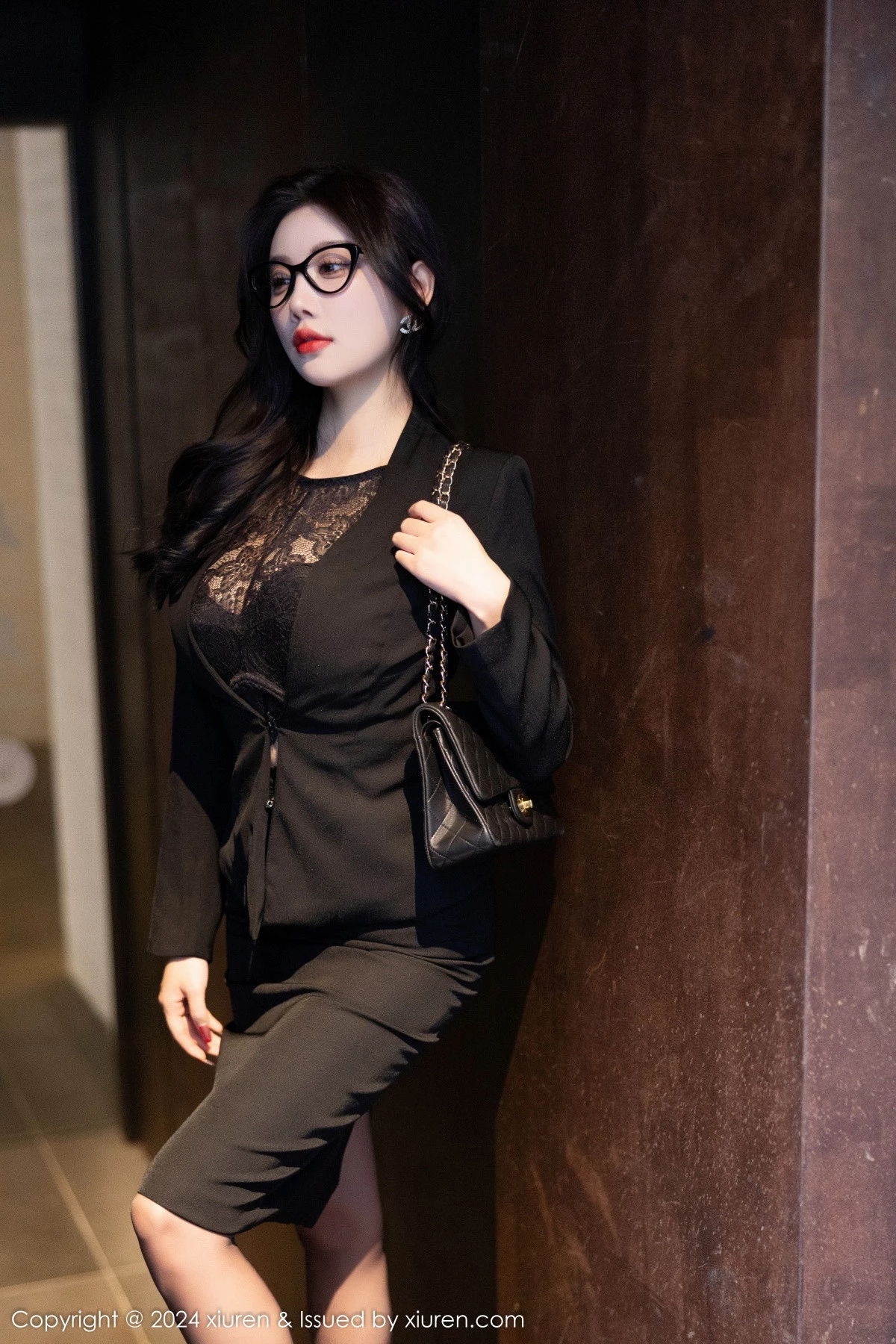 [XiuRen秀人网] 2024.09.20 No.9190 杨晨晨Yome 黑丝美腿 [80P] NO.2
