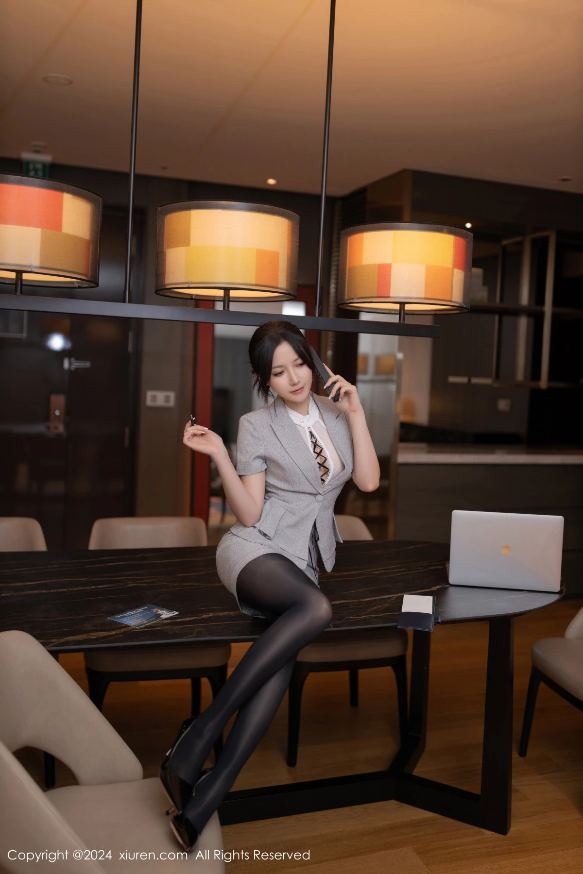 [XiuRen秀人网] 2024.09.20 No.9189 鱼子酱Fish 黑丝美腿 [82P] NO.12