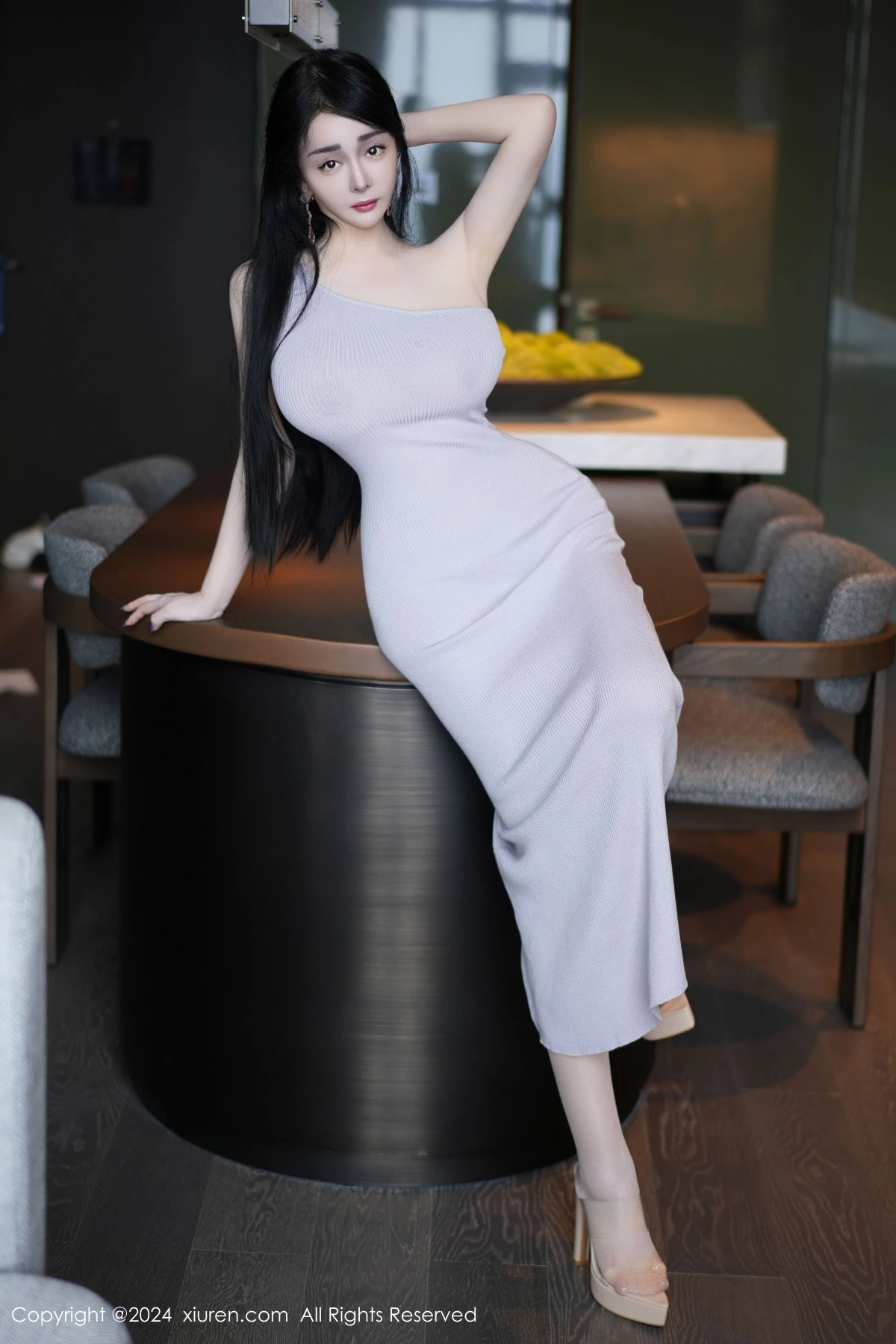 [XiuRen秀人网] 2024.09.20 No.9183 允爾 丝袜美臀 [70P] NO.1