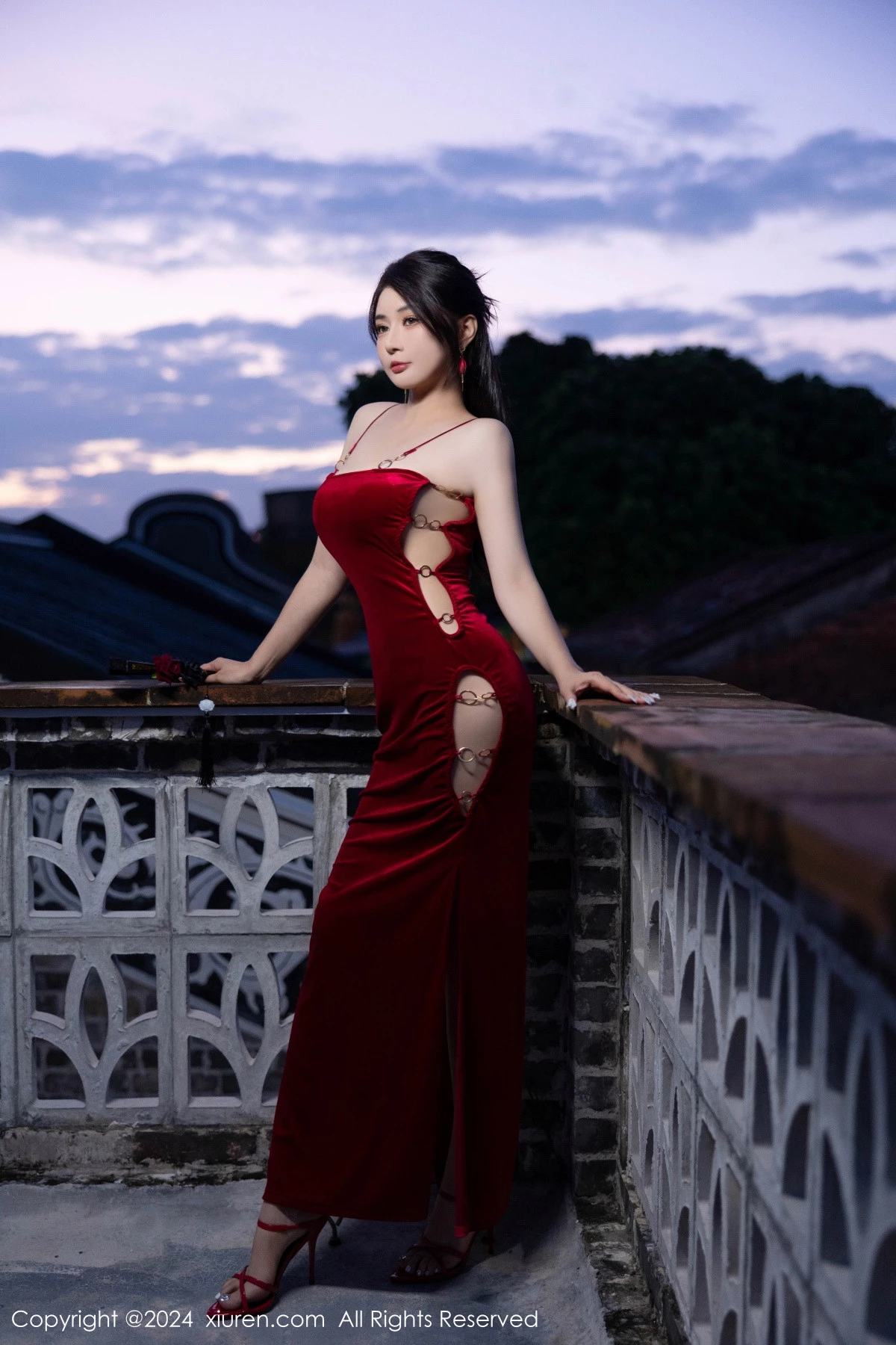 [XiuRen秀人网] 2024.10.22 No.9327 凯竹Quinn 长裙美腿 [87P] NO.3