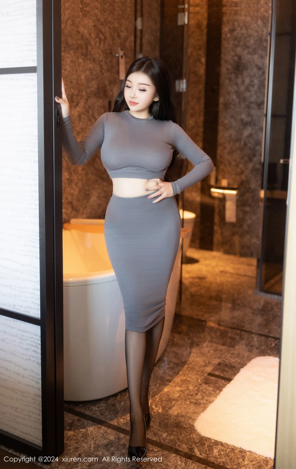 [XiuRen秀人网] 2024.10.22 No.9325 白洁Bessie 丝袜美臀 [80P] NO.4