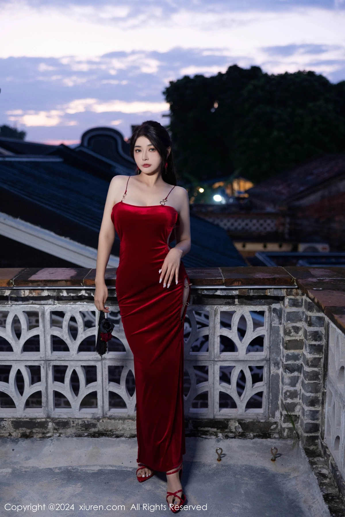 [XiuRen秀人网] 2024.10.22 No.9327 凯竹Quinn 长裙美腿 [87P] NO.6