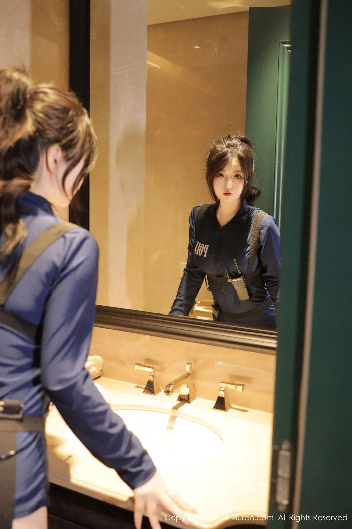 [XiuRen秀人网] 2024.10.22 No.9326 陈小花 美臀性感 [78P] NO.4