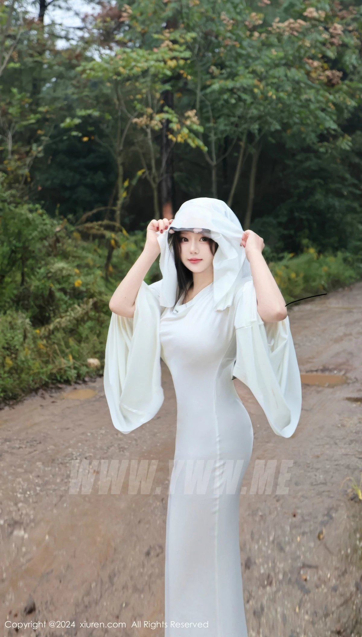 [XiuRen秀人网] 2024.10.31 No.9376 小薯条nienie 丝袜美腿 [81P] NO.8