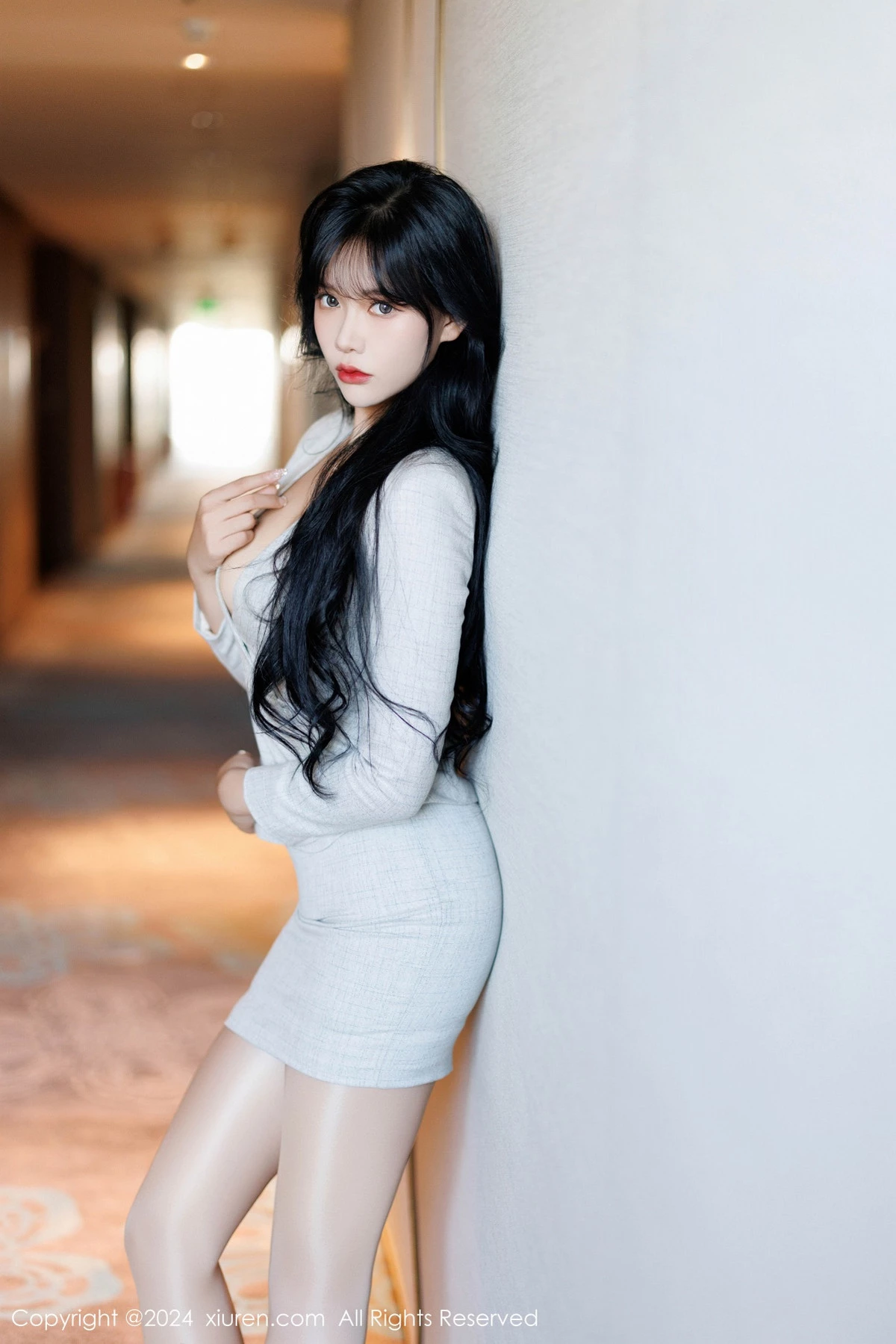 [XiuRen秀人网] 2024.11.05 No.9398 娜比 丝袜短裙 [100P] NO.8