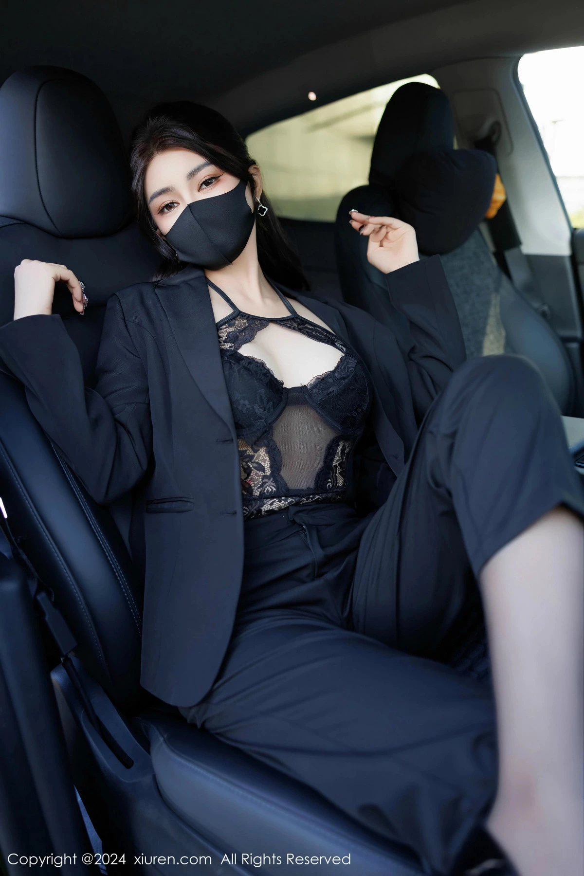 [XiuRen秀人网] 2024.11.06 No.9405 凯竹Quinn 黑丝美腿 [84P] NO.12