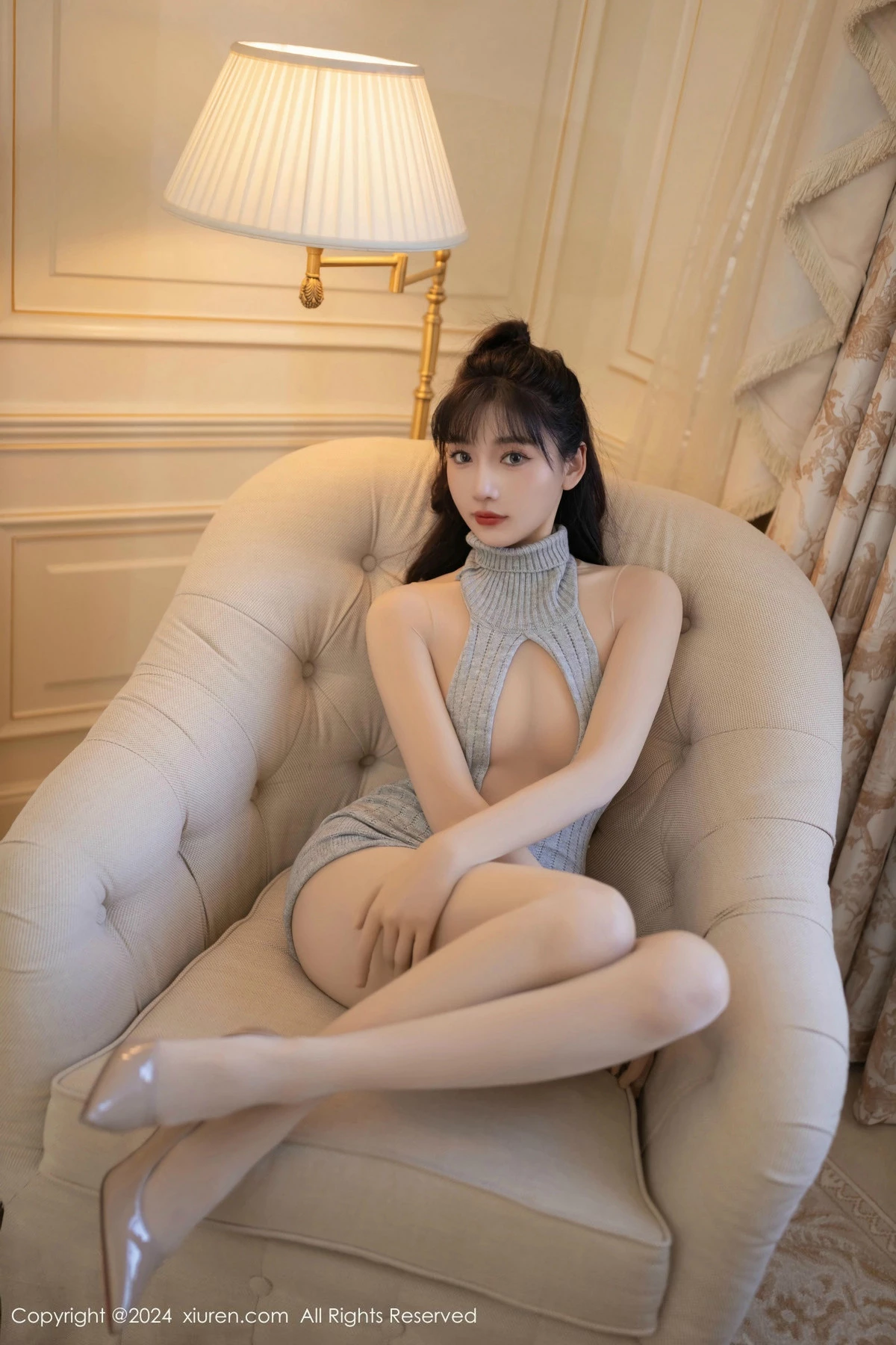 [XiuRen秀人网] 2024.11.07 No.9413 陆萱萱 丝袜美腿 [80P] NO.12