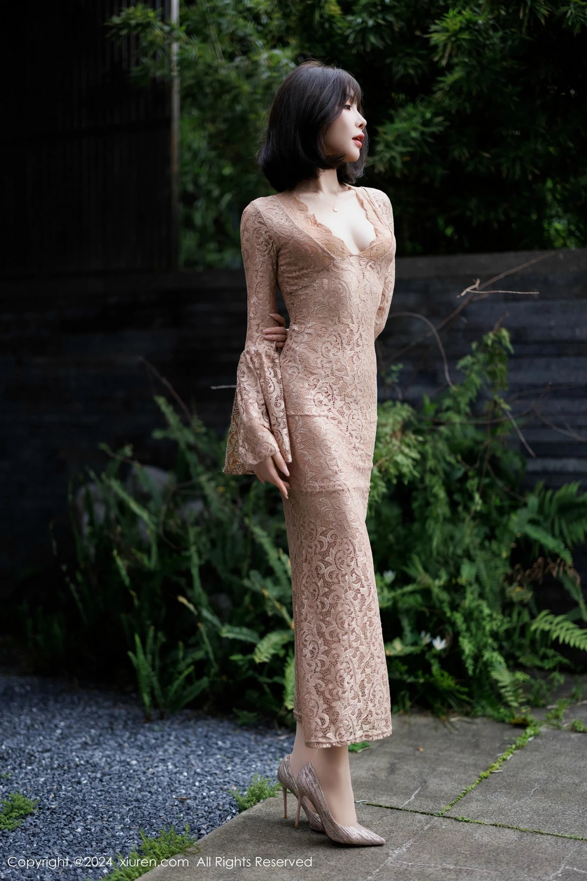 [XiuRen秀人网] 2024.11.07 No.9412 徐莉芝Booty 美腿丝袜 [91P] NO.3