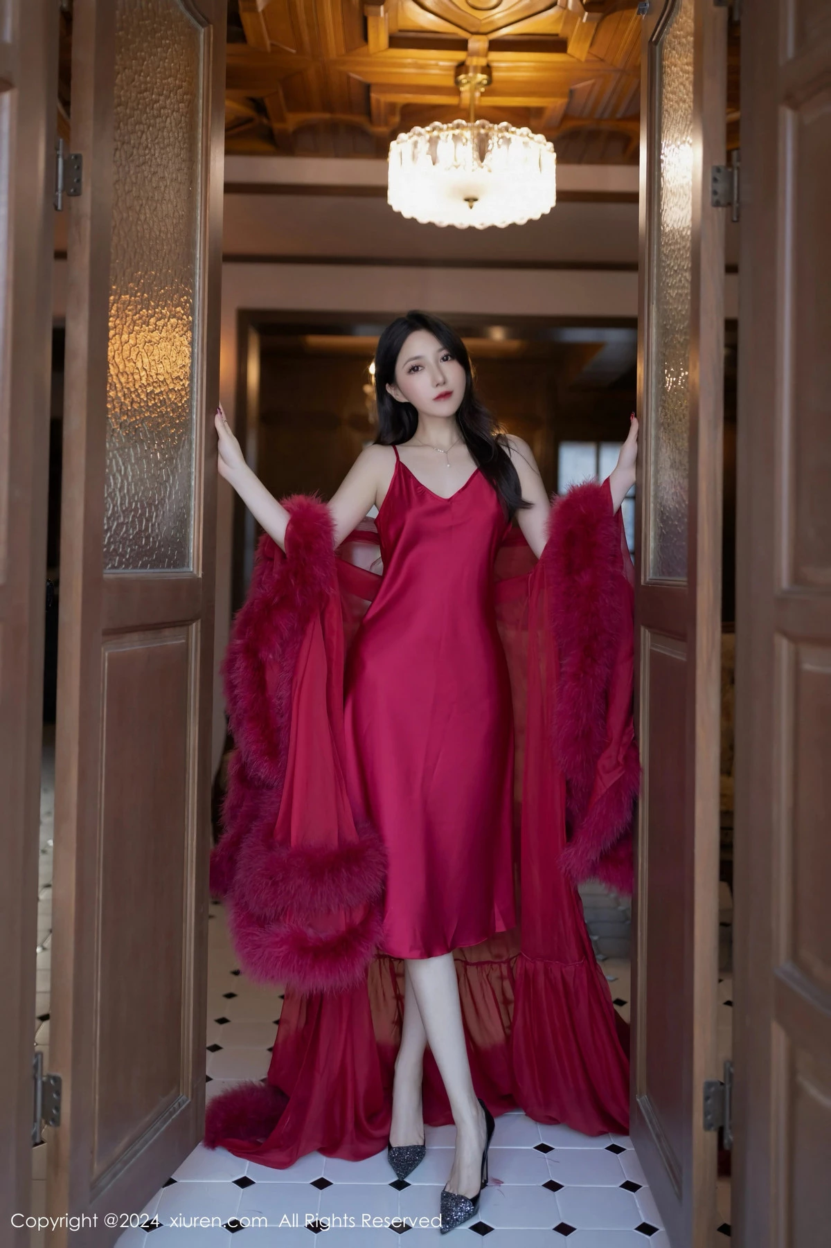 [XiuRen秀人网] 2024.11.08 No.9422 鱼子酱Fish 美腿性感 [80P] NO.4