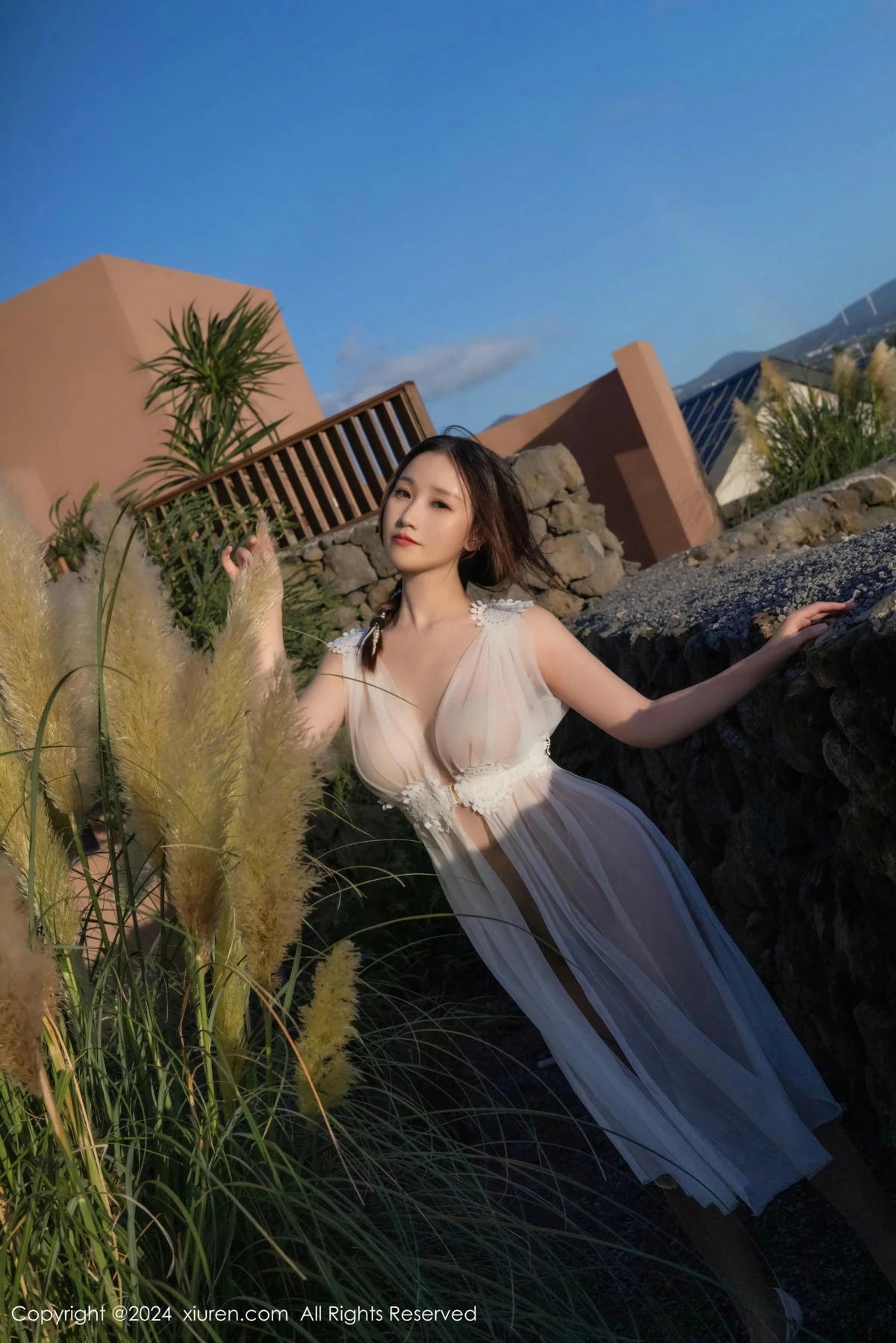 [XiuRen秀人网] 2024.11.13 No.9442 杏子Yada 丝袜美腿 [82P] NO.9