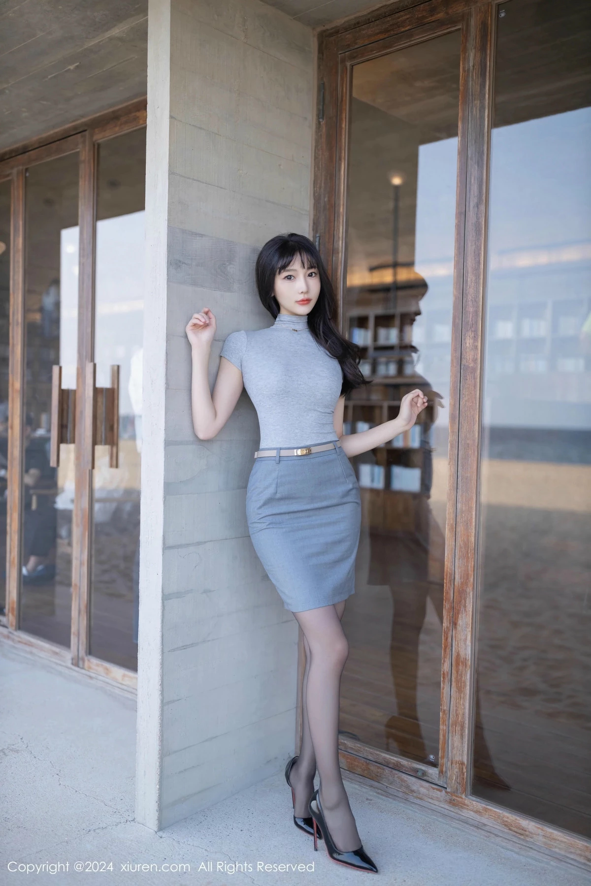 [XiuRen秀人网] 2024.11.14 No.9450 陆萱萱 黑丝美腿 [80P] NO.4