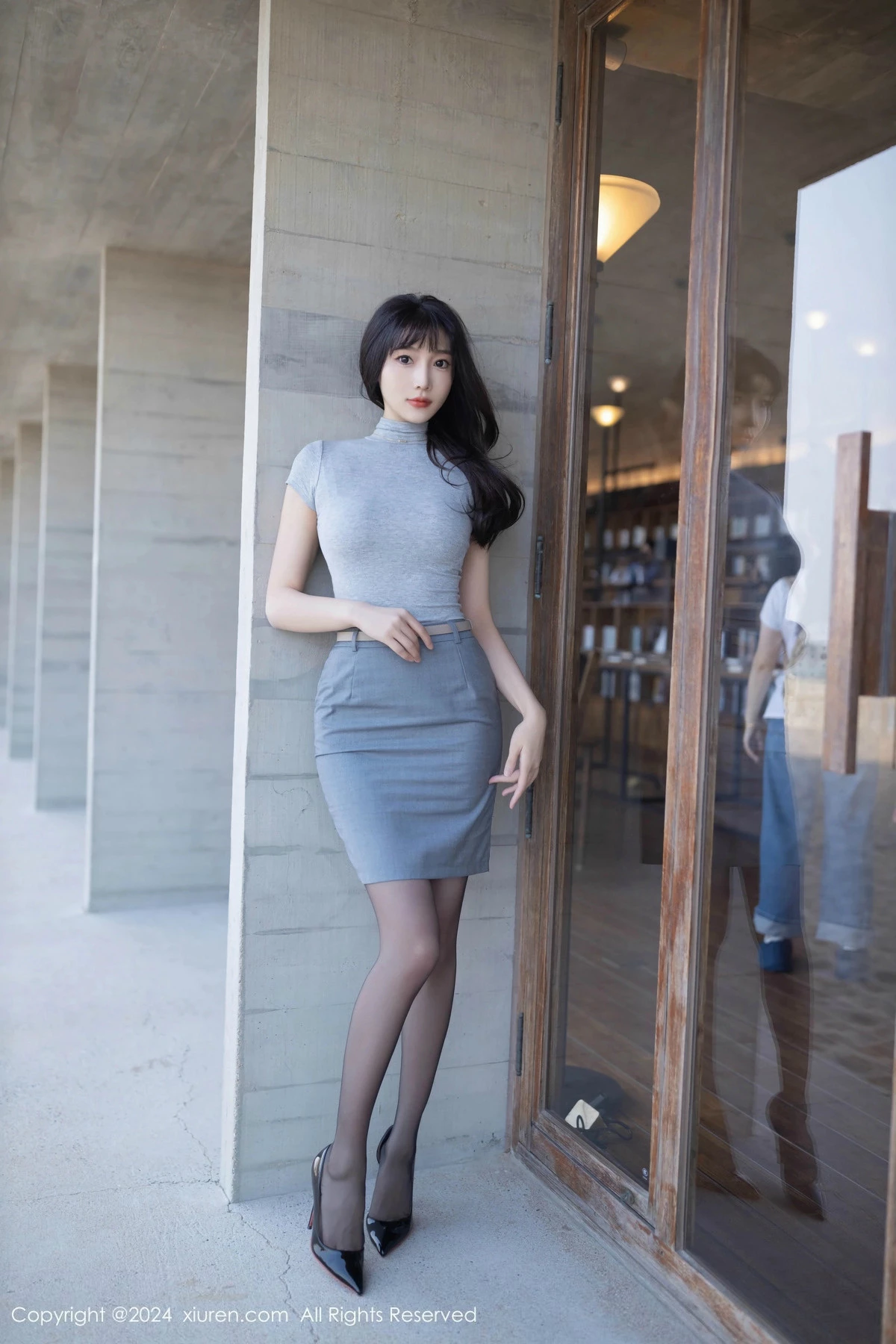 [XiuRen秀人网] 2024.11.14 No.9450 陆萱萱 黑丝美腿 [80P] NO.2