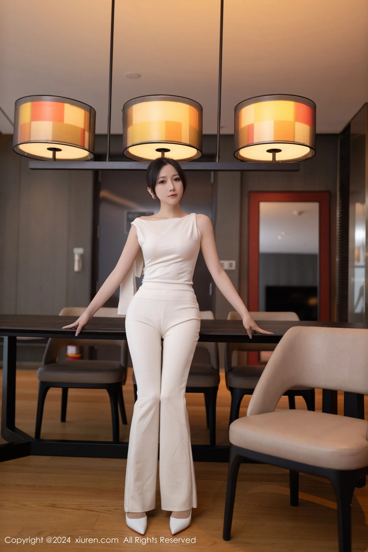 [XiuRen秀人网] 2024.11.15 No.9457 鱼子酱Fish 丝袜美腿 [80P] NO.2