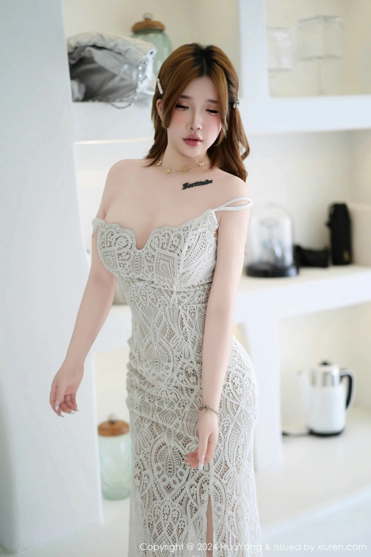 [YOUMI尤蜜荟] 2024.10.25 VOL.1105 小海臀Rena 长裙美臀 [50P] NO.6