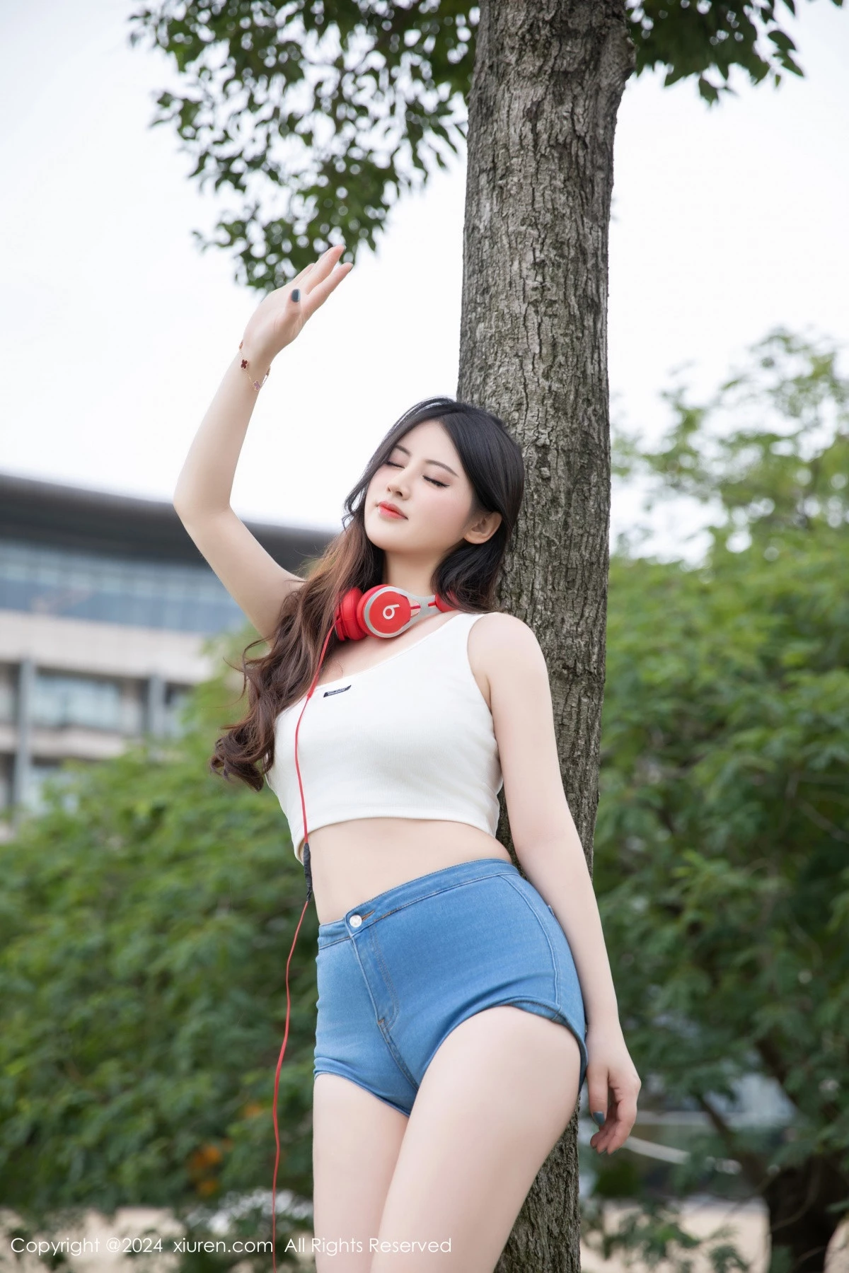 [XiuRen秀人网] 2024.10.28 No.9354 诗诗kiki 美臀性感 [81P] NO.10