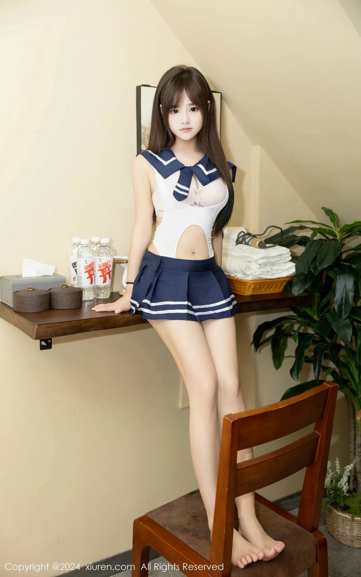 [XiuRen秀人网] 2024.11.28 No.9514 叶初雪 制服美臀 [68P] NO.8