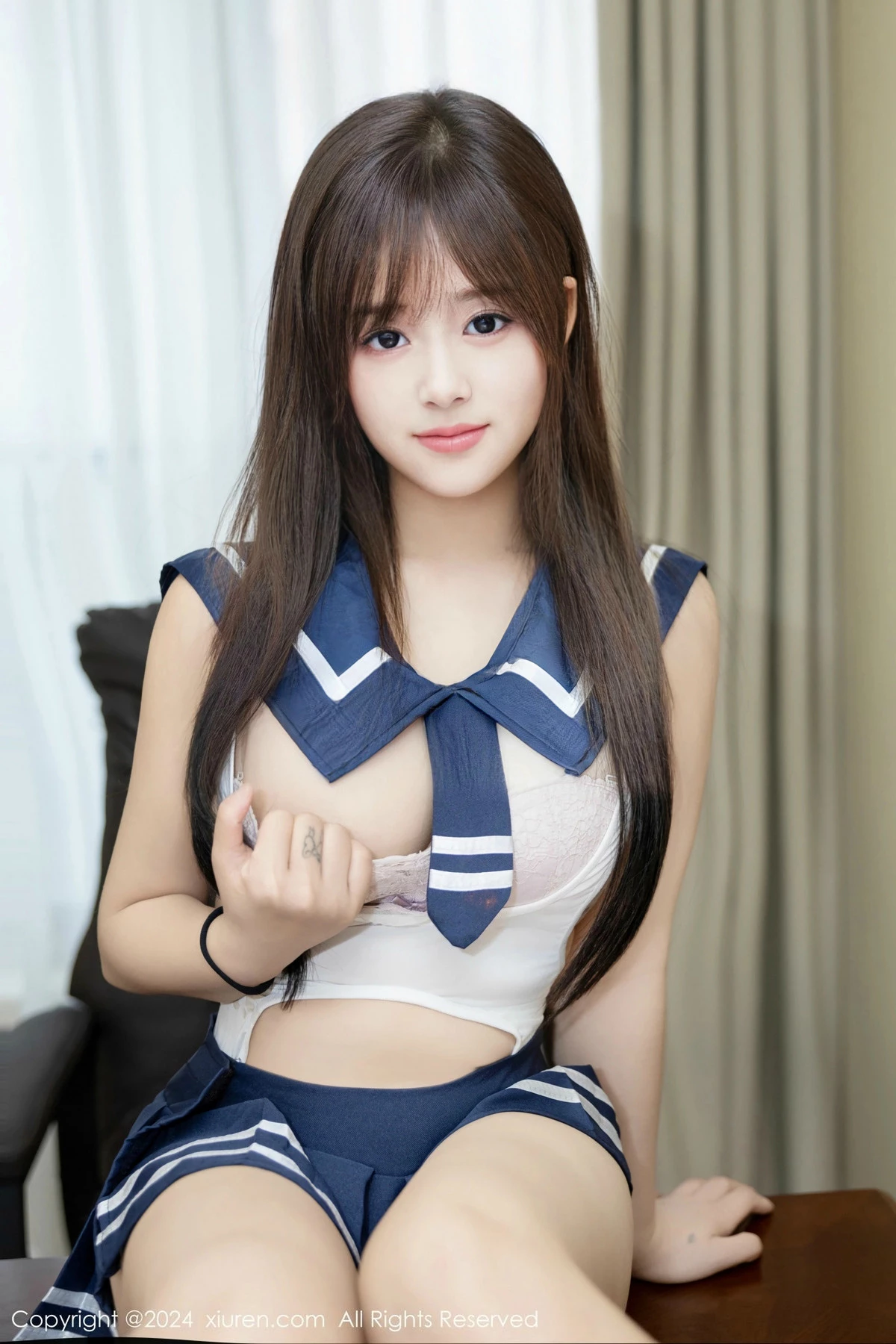 [XiuRen秀人网] 2024.11.28 No.9514 叶初雪 制服美臀 [68P] NO.7