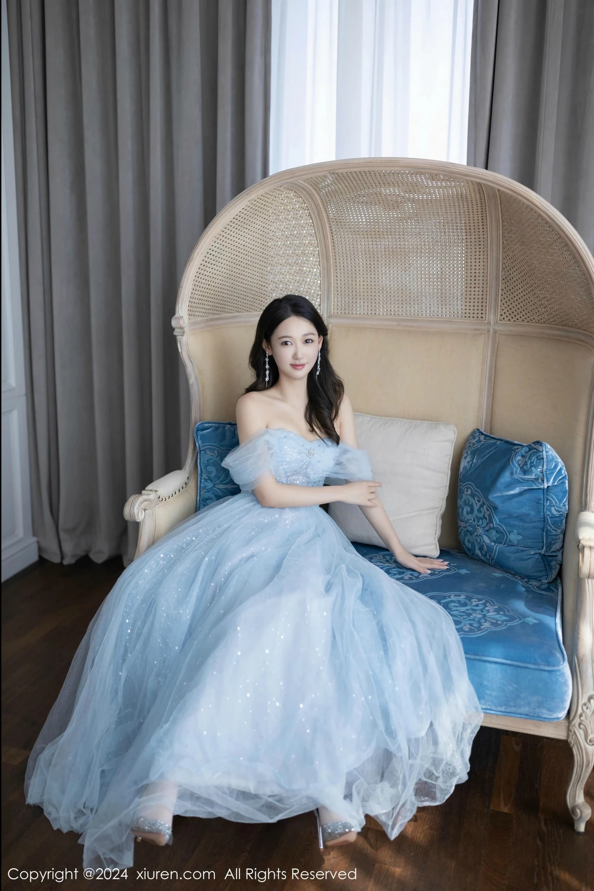 [XiuRen秀人网] 2024.12.02 No.9538 唐安琪 礼裙美腿 [82P] NO.2