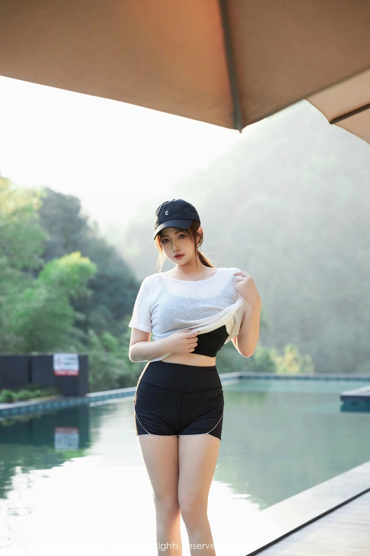 [XiuRen秀人网] 2024.12.05 No.9551 奶芙乔乔 美腿清纯 [86P] NO.5