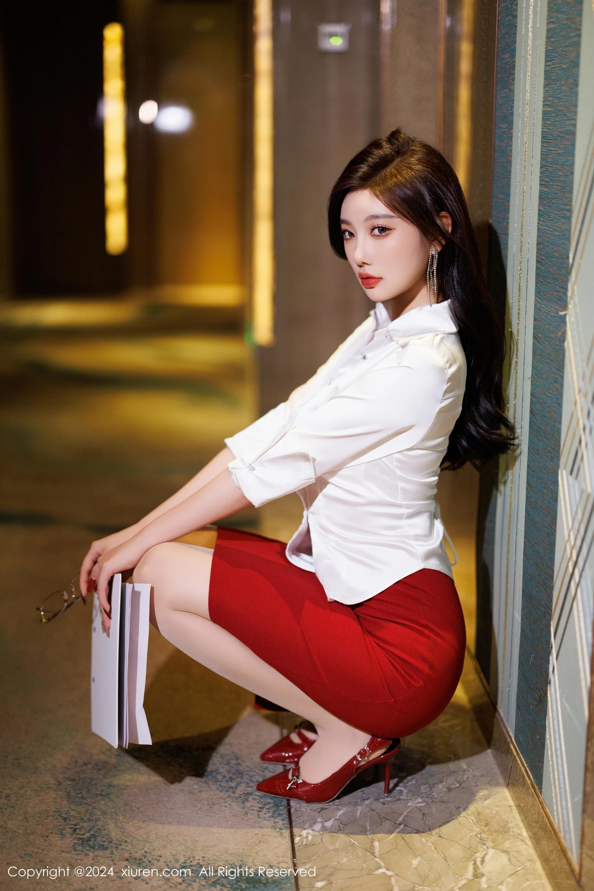 [XiuRen秀人网] 2024.12.06 No.9565 杨晨晨Yome OL美腿 [80P] NO.5