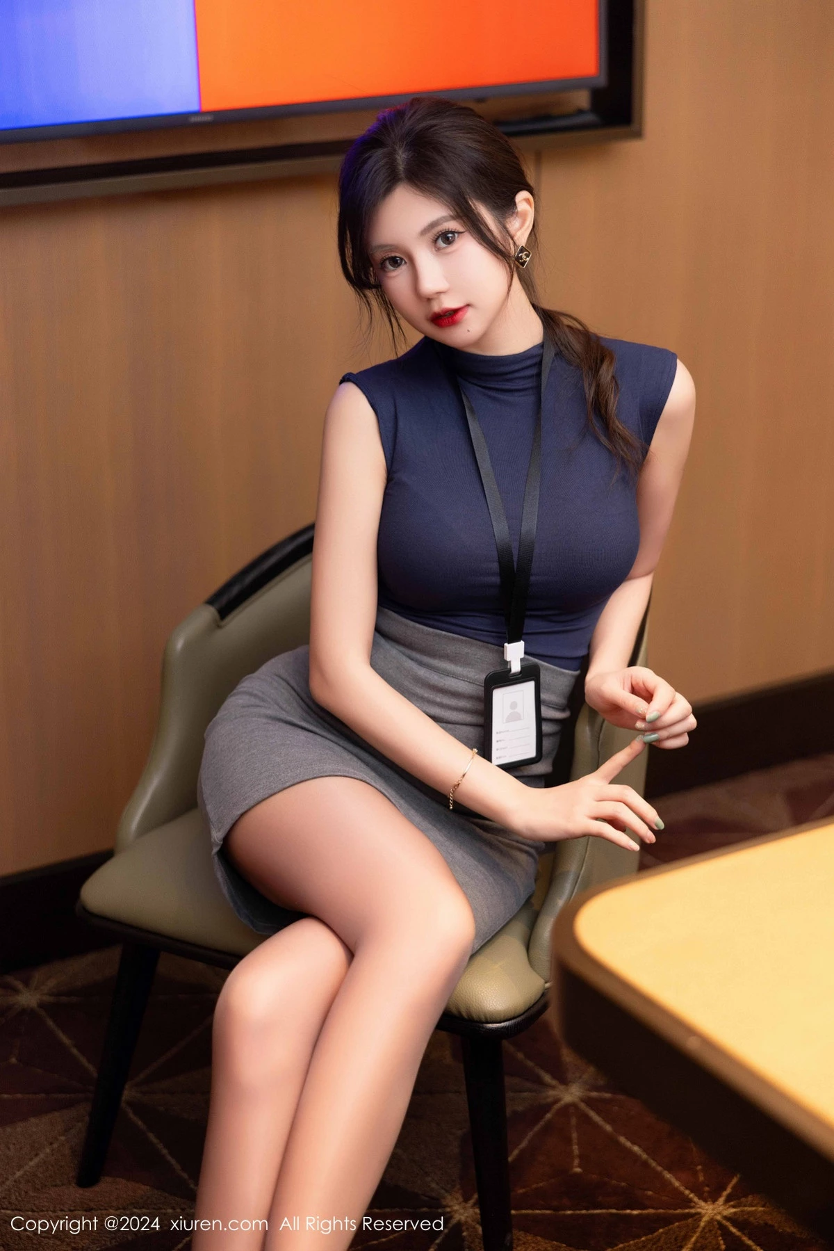 [XiuRen秀人网] 2024.12.06 No.9560 绮里嘉ula 黑丝美腿 [99P] NO.8