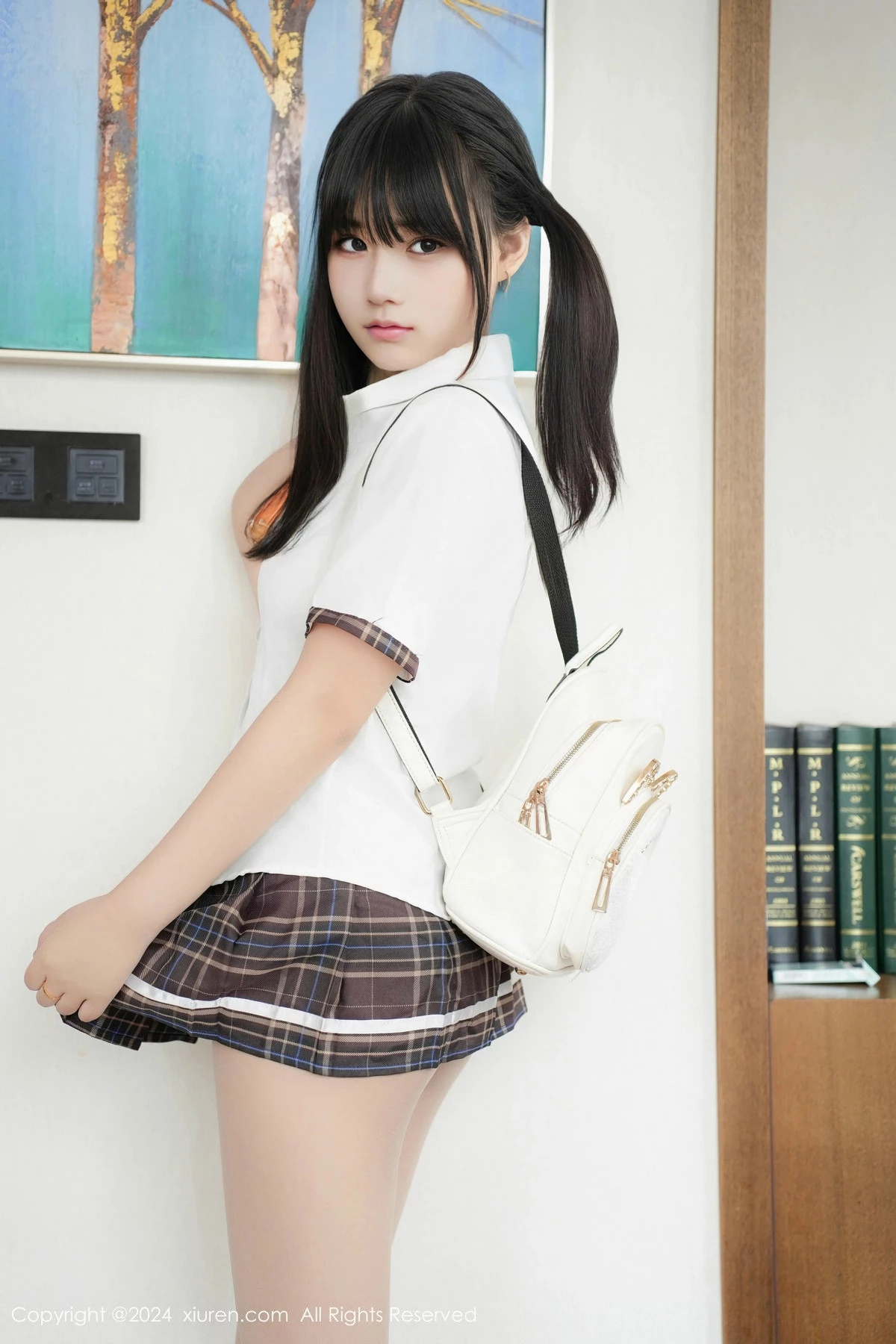 [XiuRen秀人网] 2024.12.10 No.9573 姚若兮vay 美腿丝袜 [53P] NO.2