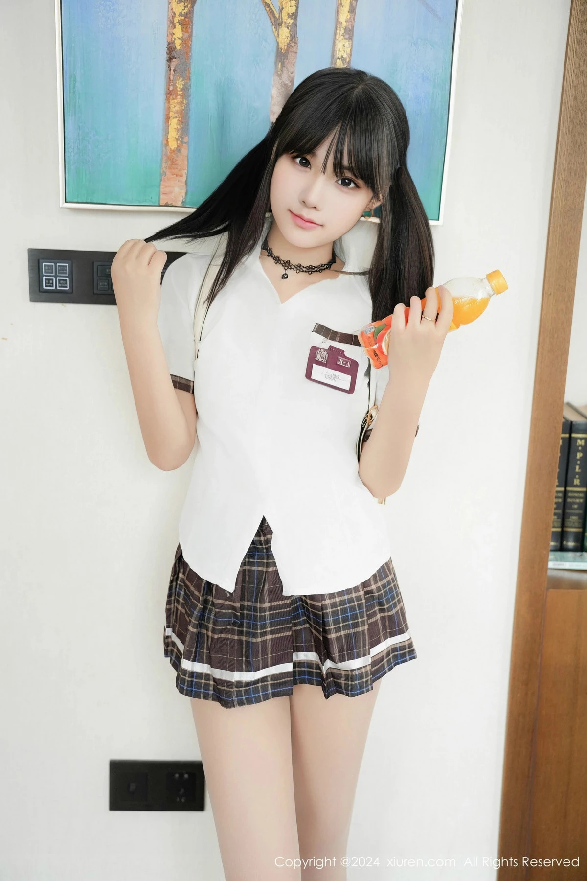 [XiuRen秀人网] 2024.12.10 No.9573 姚若兮vay 美腿丝袜 [53P] NO.10