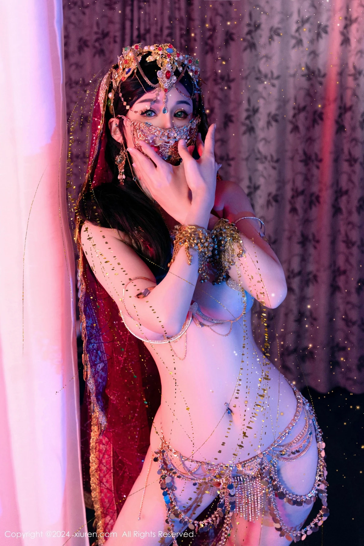 [XiuRen秀人网] 2024.12.12 No.9585 不吃冰淇淋 美乳性感 [85P] NO.1