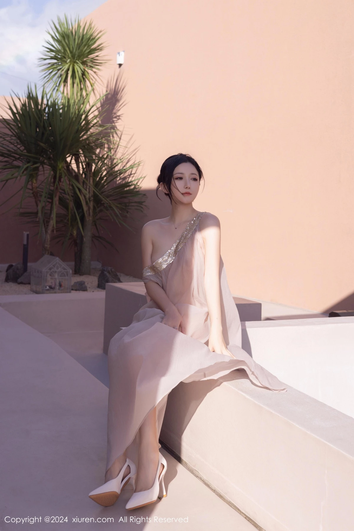 [XiuRen秀人网] 2024.11.22 No.9492 鱼子酱Fish 美腿性感 [80P] NO.8