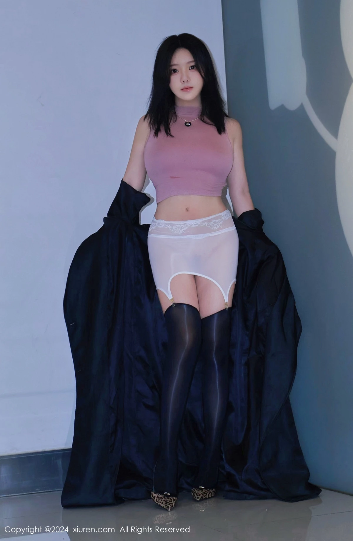 [XiuRen秀人网] 2024.11.22 No.9489 小薯条nienie 黑丝美腿 [80P] NO.9