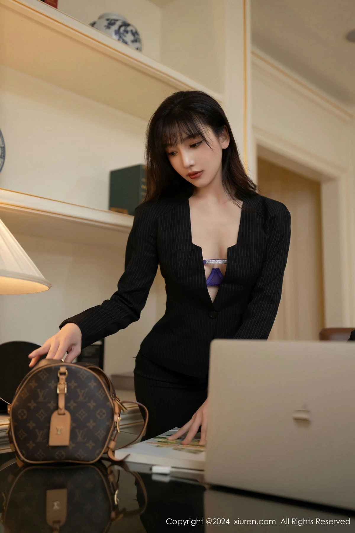 [XiuRen秀人网] 2024.12.31 No.9692 安然anran 黑丝美腿 [80P] NO.5